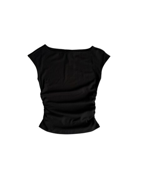 Top Basic Black